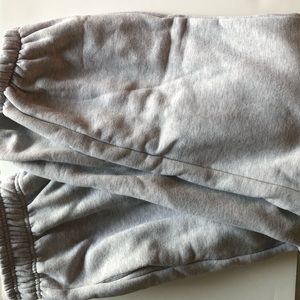 NWT- ZAFUL grey sweatpants women’s size S